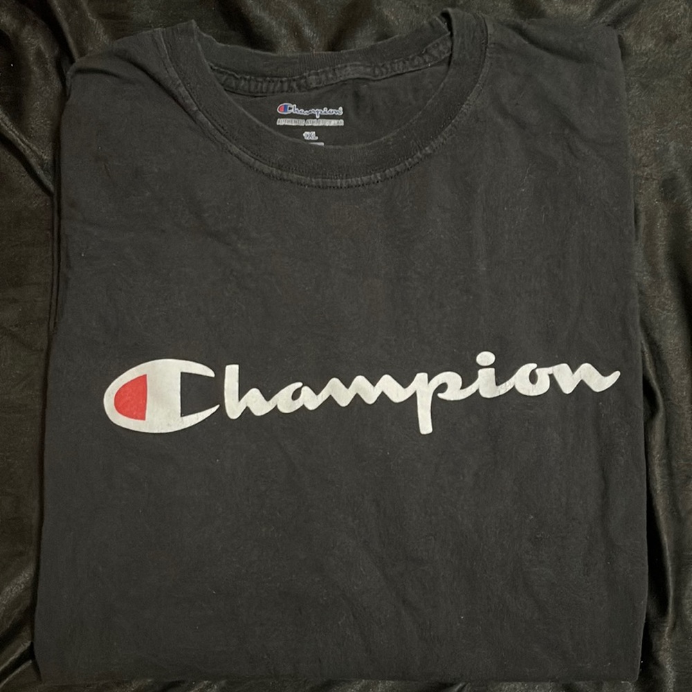 Champion t shirt black